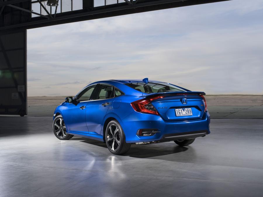  Honda Civic Sedan RS 2016 года  (AU) (фото 25 из 31)